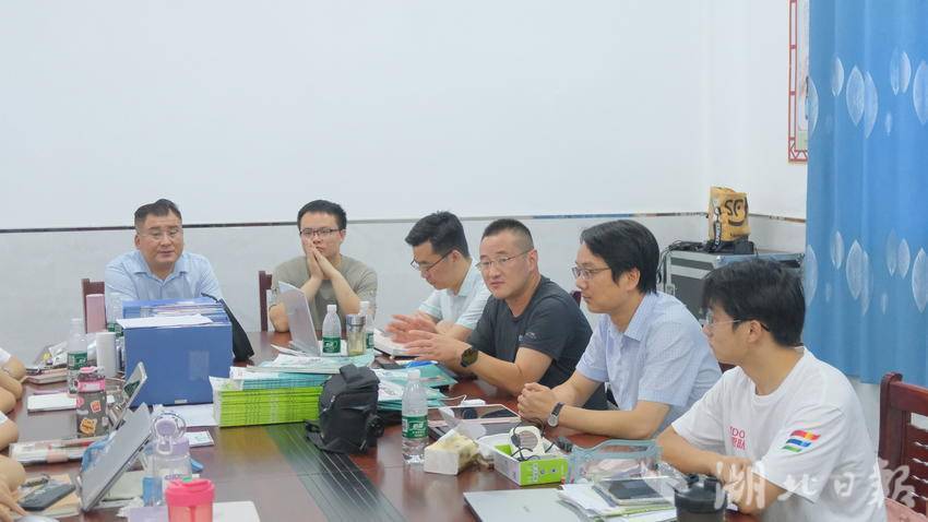 武穴市委宣傳部對湖北大學體育學院愛Do志愿服務隊“七彩假期”志愿服務項目進行指導.docx